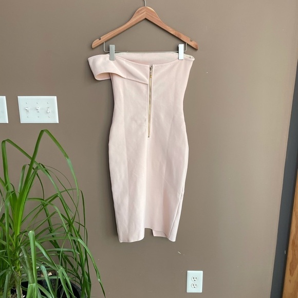 NEW Few Moda London‎ Bandage Dress Pale Pink Medium - Picture 9 of 12